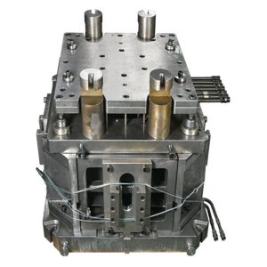 pyörännapojen matalapaineinen painevalumuotti